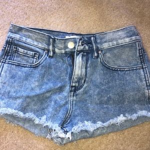 Bullhead High Rise Shorts